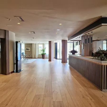 グラン バルネアリオ デ プエンテ ビエスゴ ホテル 4*