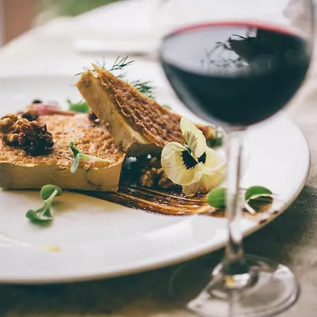 ホテル グラン バルネアリオ デ プエンテ ビエスゴ