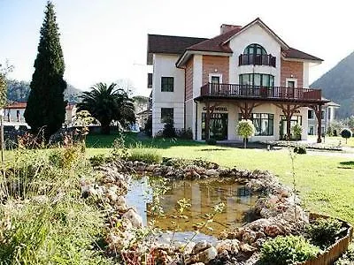 Gran Balneario De Hotel Puente Viesgo