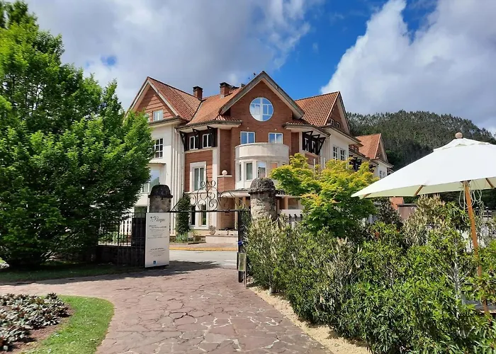 普恩特维斯戈水疗大酒店 4* 蓬特维耶斯戈