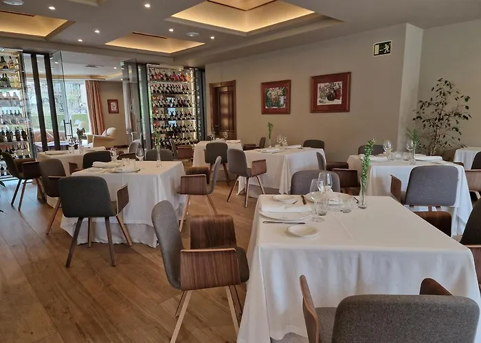 普恩特维斯戈水疗大酒店