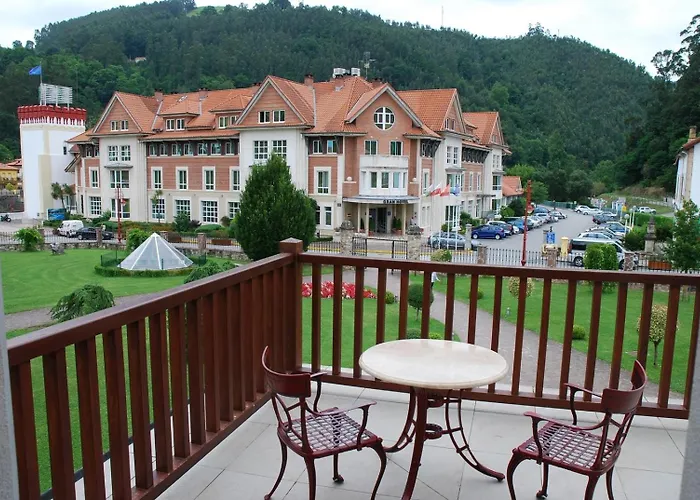 Gran Balneario De Puente Viesgo