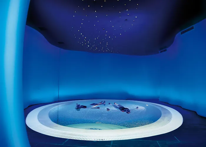 普恩特维斯戈水疗大酒店 酒店